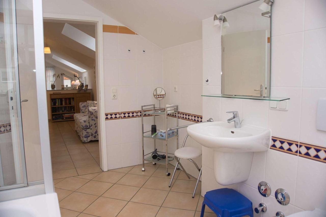 Balkon Mit Traumhaften Meerblick, Gratis Nutzung Vom Ahoi Erlebnisbad Und Sauna In Sellin Duenenhaus Fewo05 Goehren  Exteriör bild